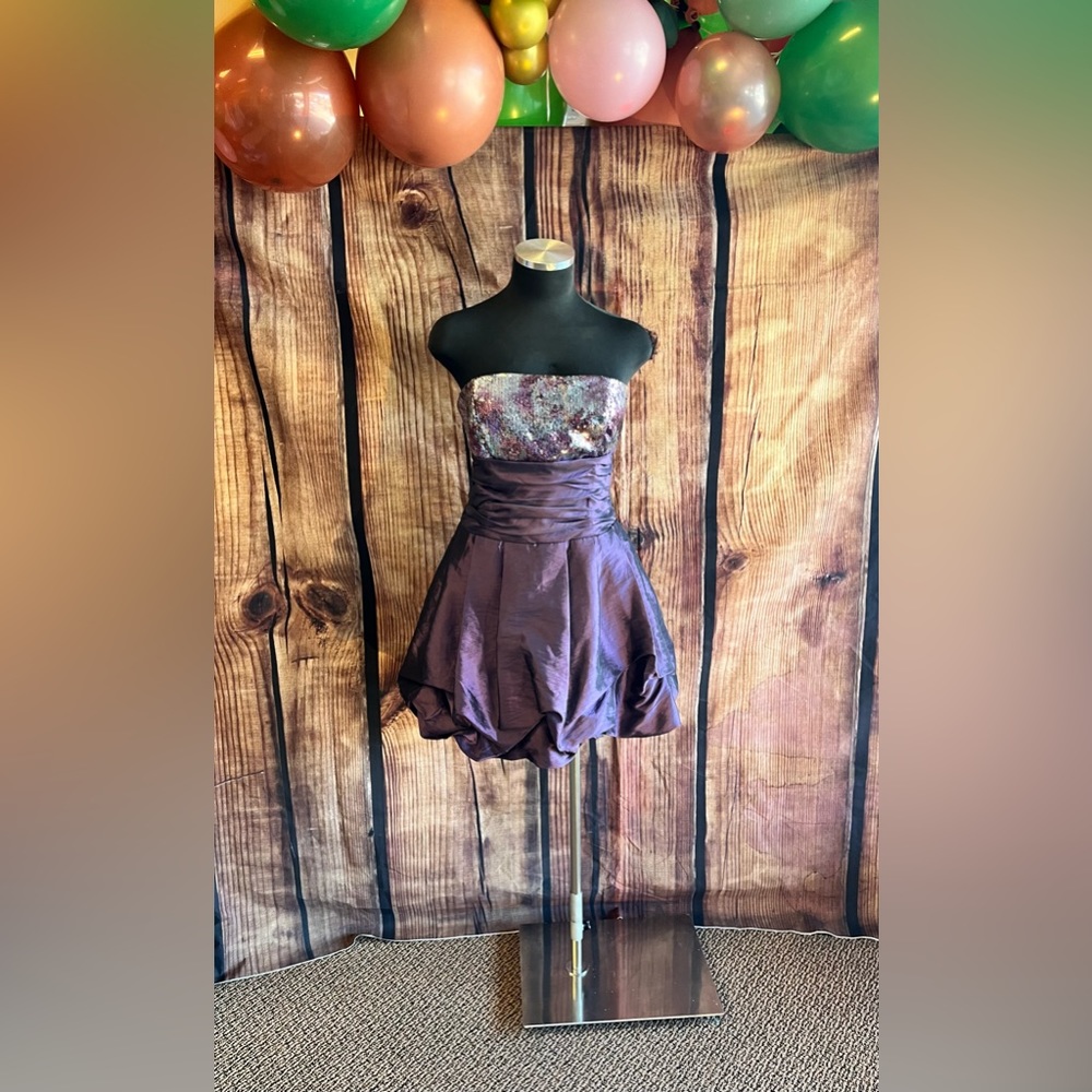 Strapless purple sequin mini formal prom dress size 9 Juniors Jessica McClintock